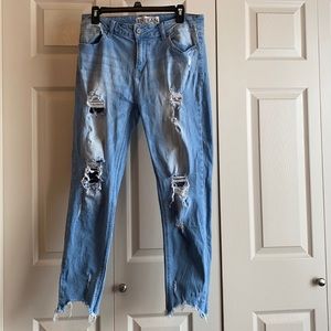 Light wash, 98% cotton jean.